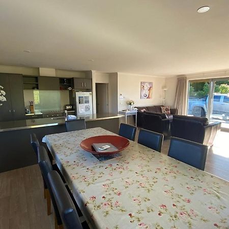 Ribbonwood Cottage レイク・テカポ エクステリア 写真